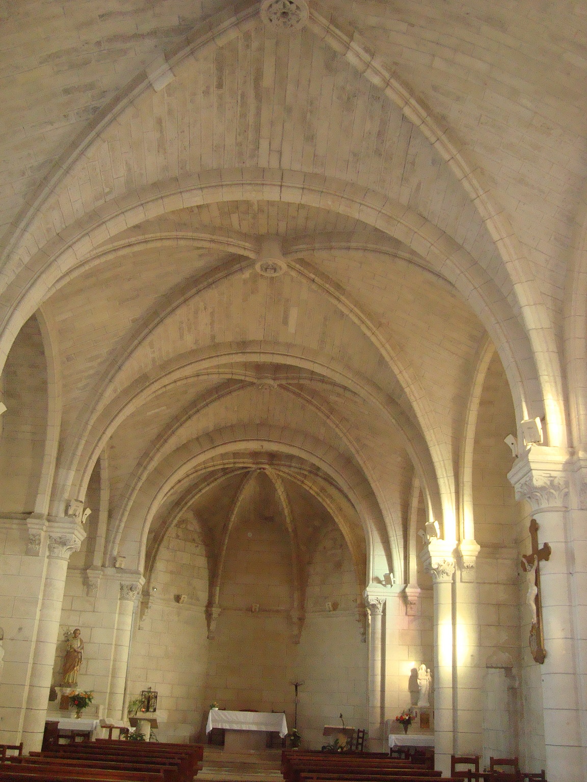 Intérieur de l'église